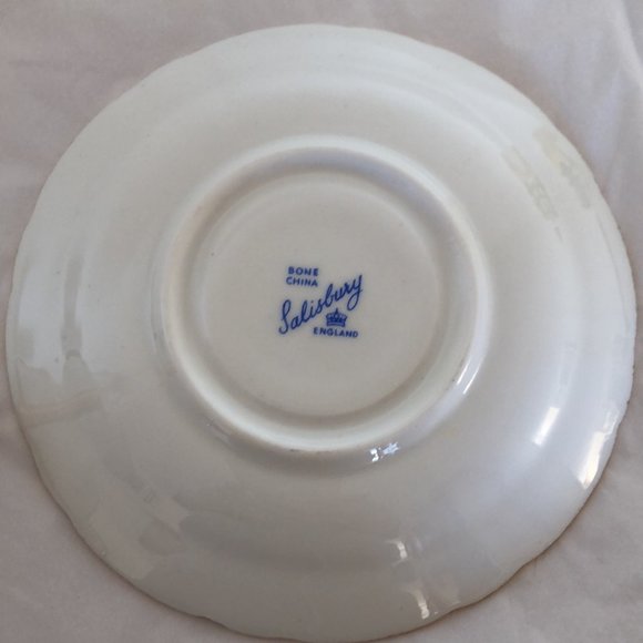 SOLD SOLD SOLD Salisbury Gold Rim Cup & Saucer - Picture 8 of 9